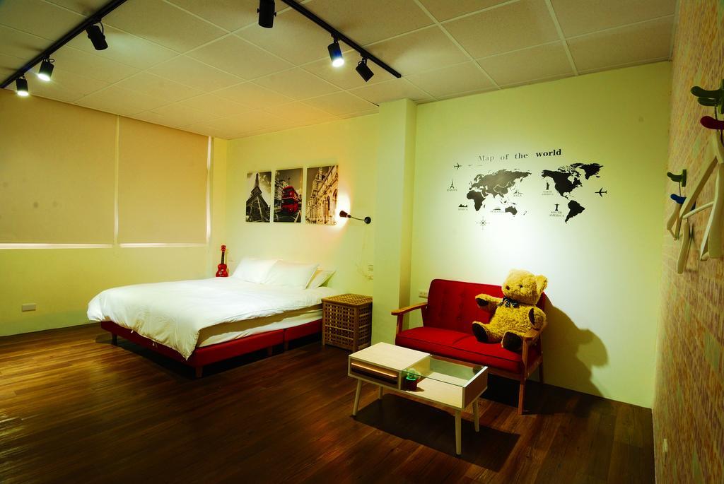 Sleep In Guest House Hualien City Exterior photo