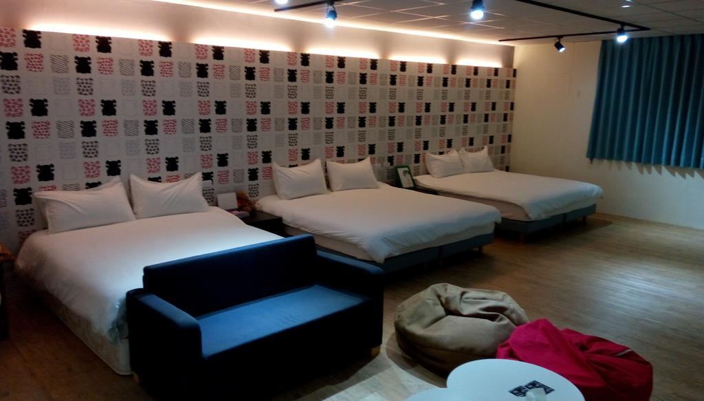 Sleep In Guest House Hualien City Exterior photo